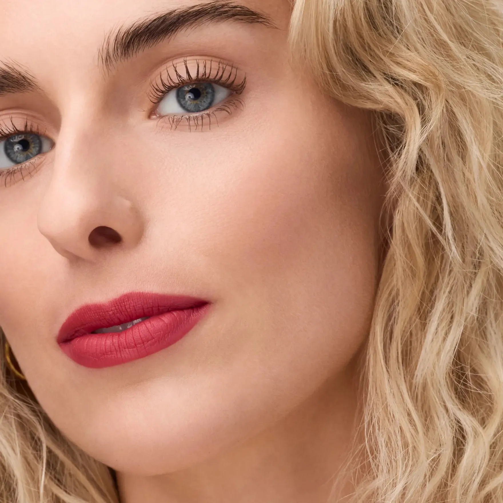Blur-Real Matte Lipstick 060 Blurred Icon
