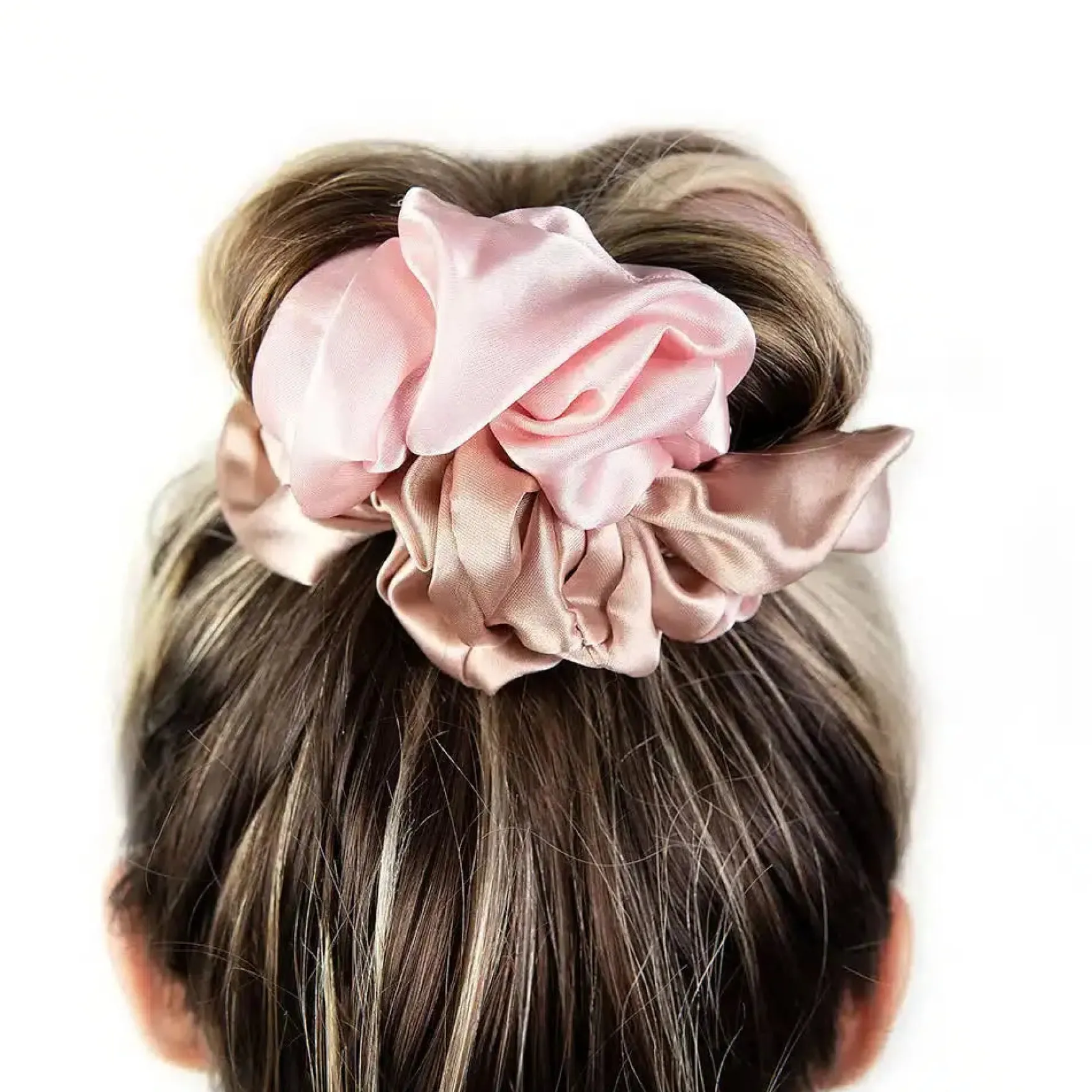 Heatless Curling Scrunchie