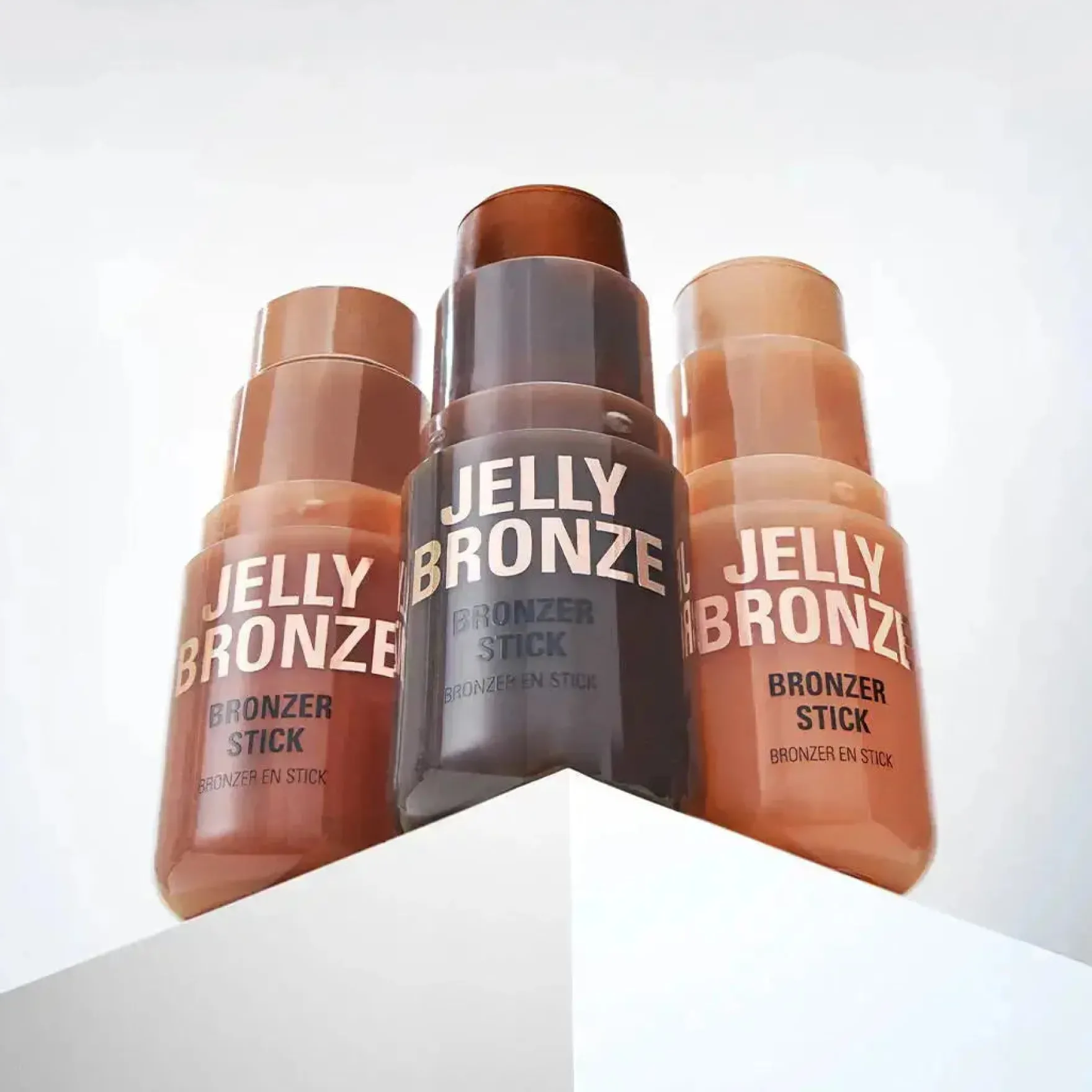 Jelly Bronzer Stick Dark Cocoa