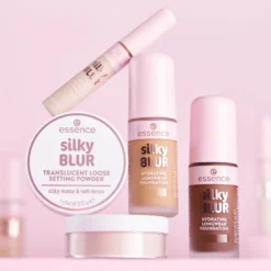 Silky Blur Hydrating Longwear Foundation
