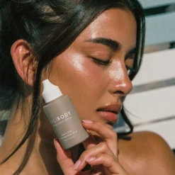 Tinted Super Serum Natural