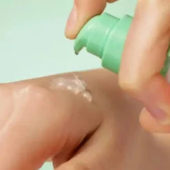 Wonder Releaf Centella Serum Unscented